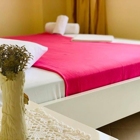 Nova Hotel Εξαμίλιο Εξωτερικό φωτογραφία