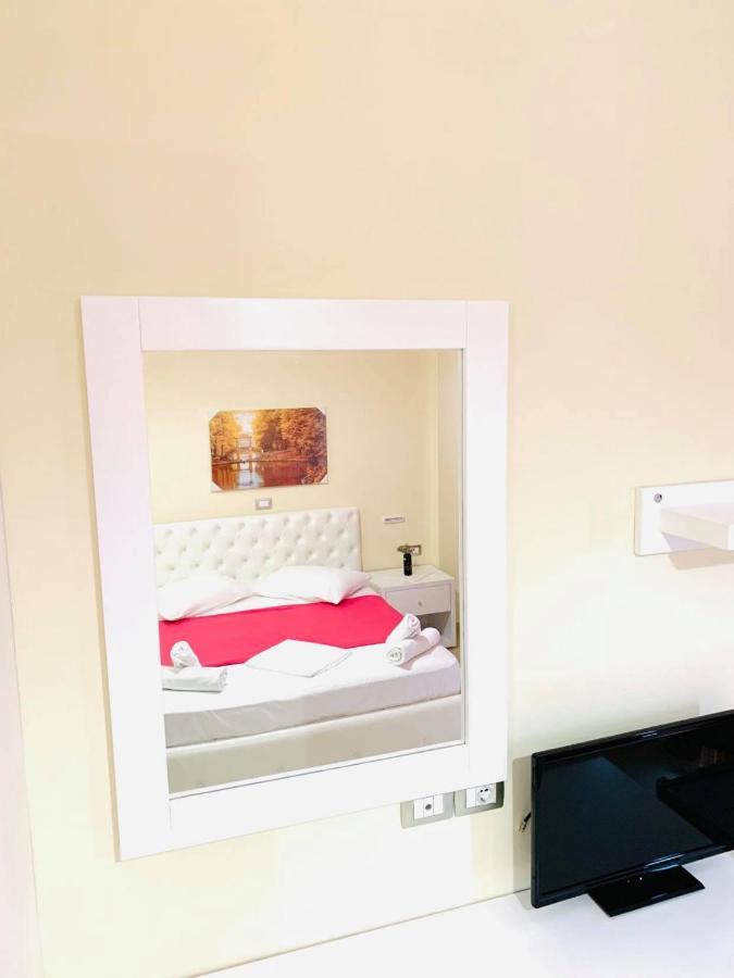Nova Hotel Εξαμίλιο Εξωτερικό φωτογραφία