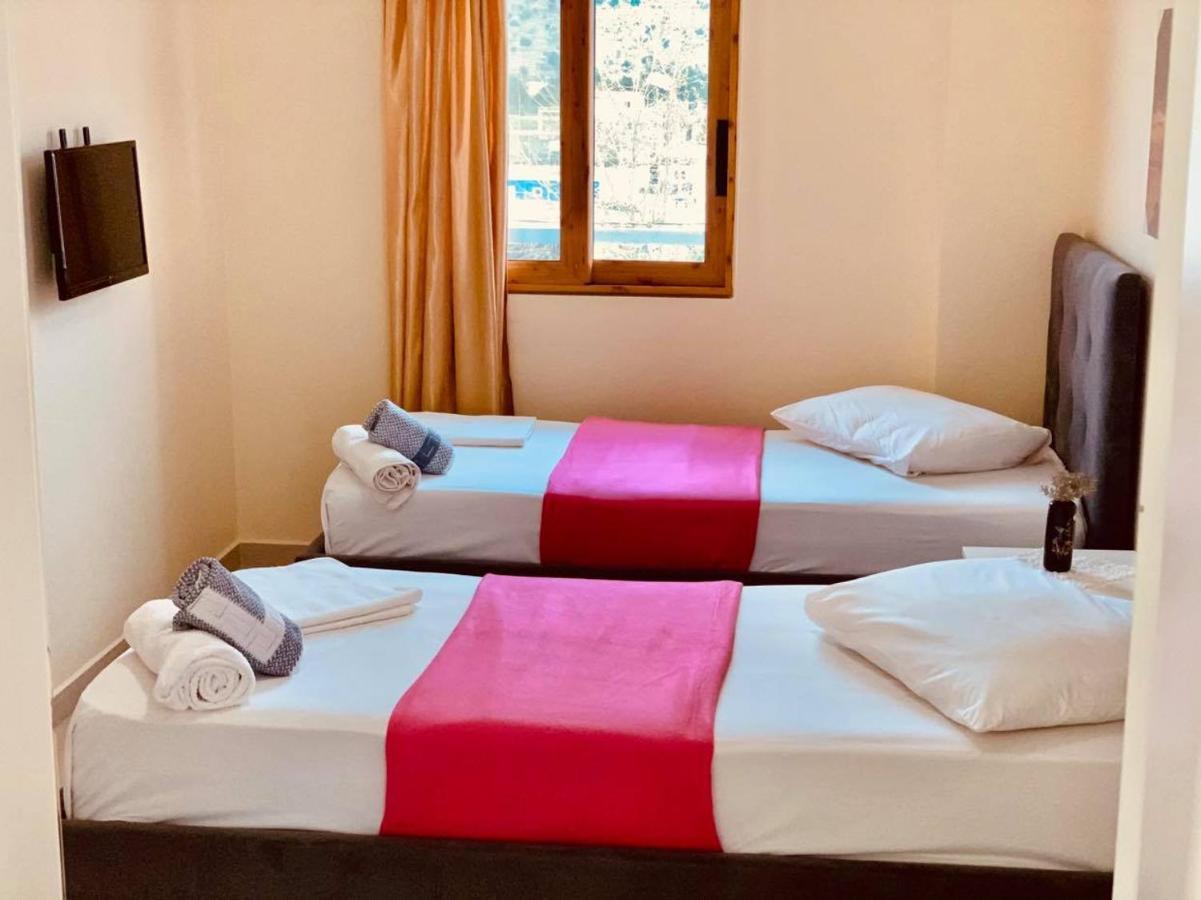 Nova Hotel Εξαμίλιο Εξωτερικό φωτογραφία