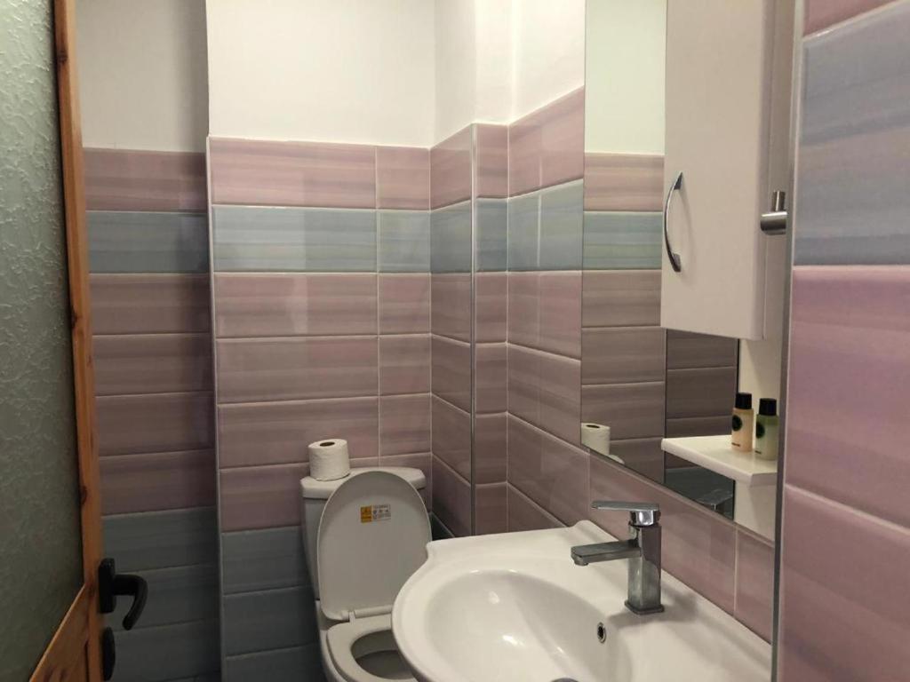 Nova Hotel Εξαμίλιο Εξωτερικό φωτογραφία