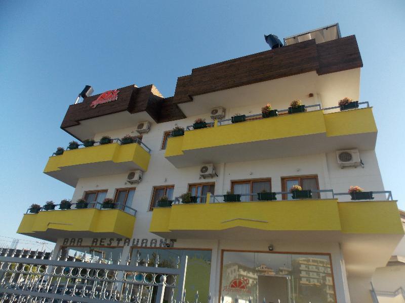 Nova Hotel Εξαμίλιο Εξωτερικό φωτογραφία